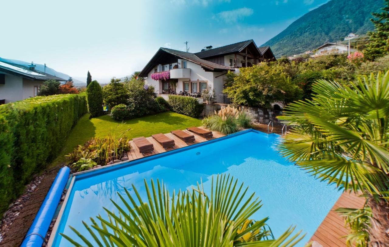 Guesthouse Christine Marlengo Exterior foto